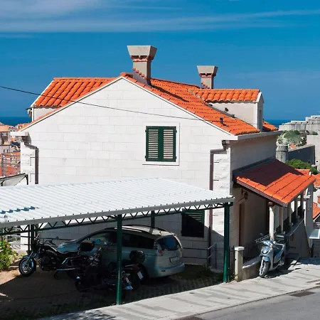 Lora Sea & Oldtown View With Parking 아파트 *